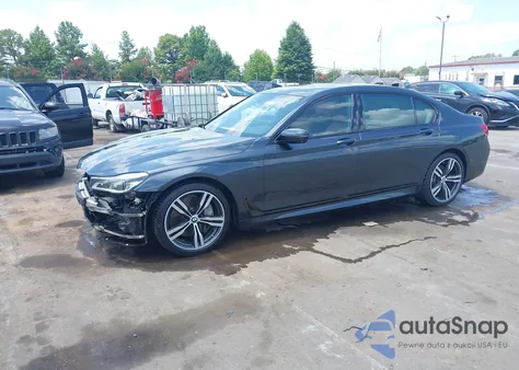 2017 BMW 750I из США, поврежденный, VIN WBA7F0C30HGM21607